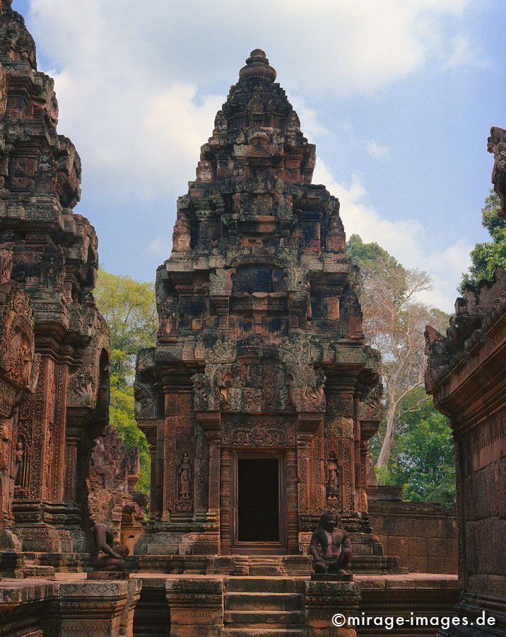 Banteay Srey
Angkor Wat
Schlüsselwörter: Stein, alt, indisch, Indien, Hinduismus, Ghanesh, Heiligtum, Ruine, Tempel, Meditation, Buddhismus, Religion, Spiritualität, Ruhe, Kultur, Skulptur, zeitlos, Architektur, Schönheit, Frieden, friedlich, heilig, Entspannung, entspannen, Frieden, Liebe,