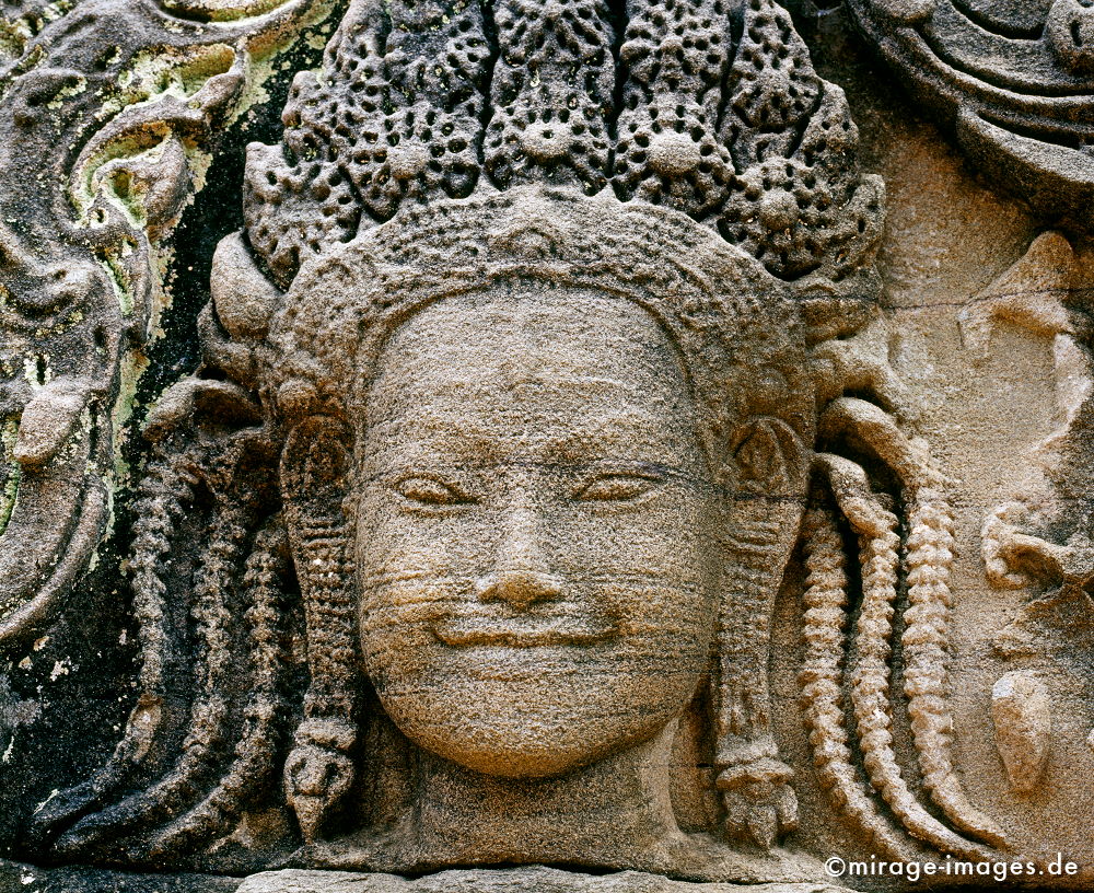 Apsara smiling
Gesicht einer Himmelstänzerin im Wat Angkor Kambodscha
Schlüsselwörter: love1, Himmel, Himmelstänzerin, apsara, Tanz, Khmer, Stein, Frau, Skulptur, heilig, Buddhismus, Religion, Spiritualität, Heiterkeit, Freude, Lust, Anmut, Grazie, Liebe, weiblich, feminin, Frieden, friedlich, heilig, lächeln, Sinnlichkeit, Entspannu