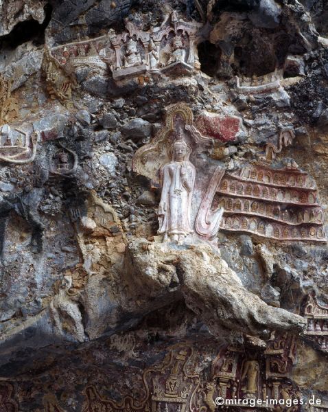 Kawgun Cave
Hpa - an
Schlüsselwörter: Birma, Burma, Myanmar, Südost Asien, Höhle, Stein, Heiligtum, Tempel, Kraft, Meditation, Buddhismus, Religion, Spiritualität, Anbetung, Ruhe, Skulptur, zeitlos, Schönheit, Stille, Frieden, friedlich, heilig, Entspannung, entspannen, Liebe, Menschlichk