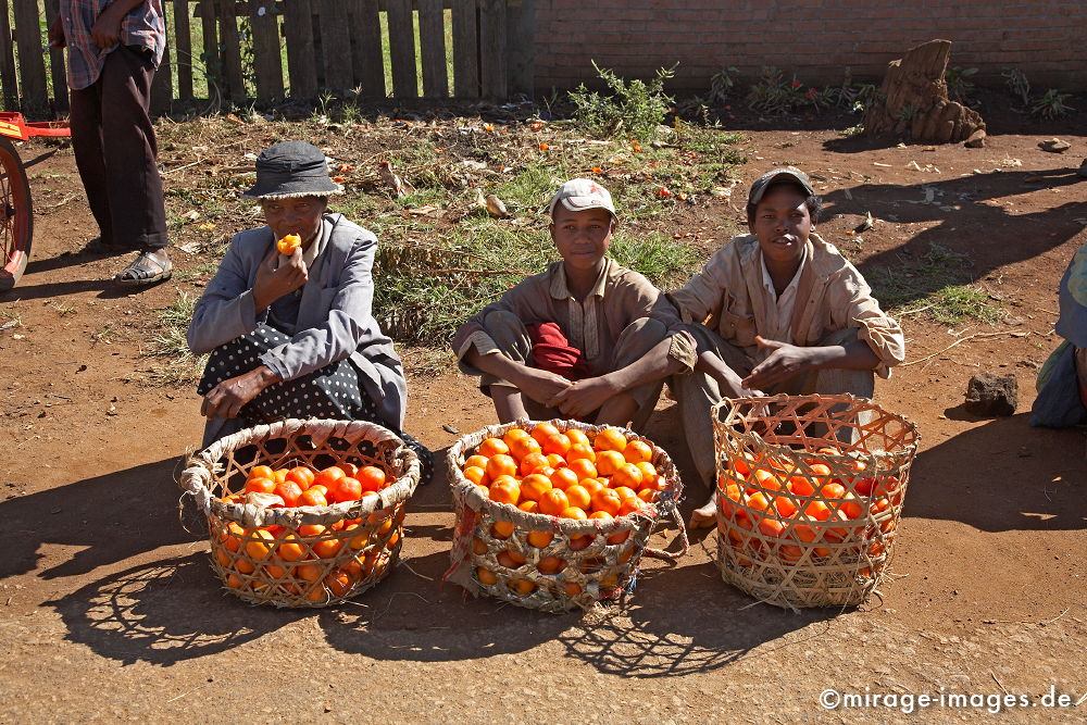 Kaki Fruits
Antsirabe
Schlüsselwörter: mixed1, Markt, Obst, Verkauf, Früchte, Frucht,