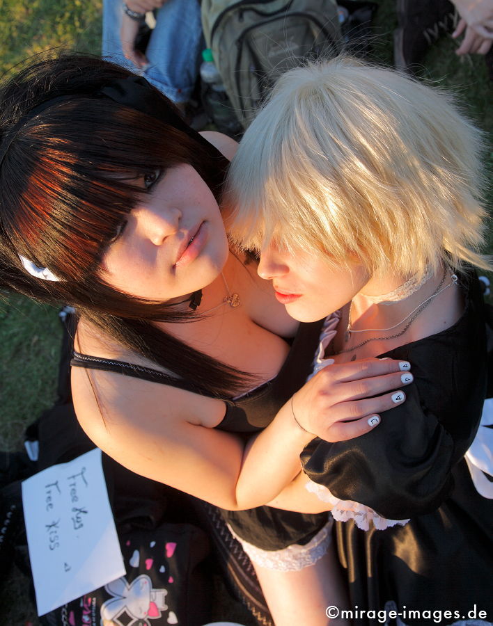 Japan Tag
Dsseldorf
Schlüsselwörter: Liebe, sexy, erotisch, Mdchen, Teenies, Gothik, blond, Rollenspiel, Cosplay, Comic, Manga, Anime, Jugendkultur, Japan, japanisch, Fernost, bunt, schrill, Pop, Popkultur, futuristisch, virtuell, Fantasie, bizarr, Outfit, Kultur, Nähe,
