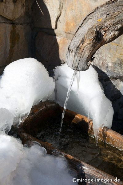 Fresh Water
St. Jean
Schlüsselwörter: Europa, Schweiz, Alpen, Hochland, wandern, Wanderung, Hochgebirge, alpin, Wasser. kalt, Winter, Schnee, fließen, Tränke, frieren, gefroren, 