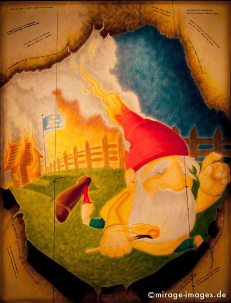 The Firebug
Schlüsselwörter: Laterne, Gartenzwerg, Heinzelmännchen, Basler Münster, beleuchtet, Ausstellung, Sarkasmus, Ironie, Fasnacht, kunstvoll, Cliquen, Sujet, Thema, Cortèges, Brauch, Tradition, Umzug, Humor, Comic, 