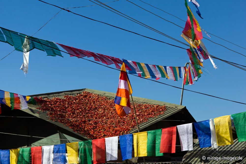 Chili and Tibetan Flags
Bomdila
