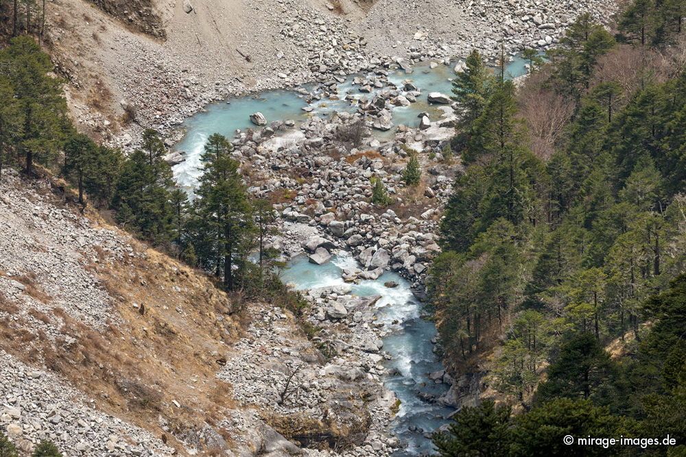 Dudh Koshi River
Khumjung - Gokyo Ri Trekking Trail
